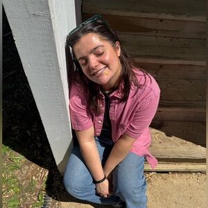 Meet your Posher, Olivia